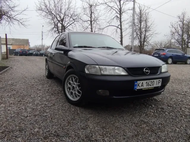 Opel Vectra - фото 2