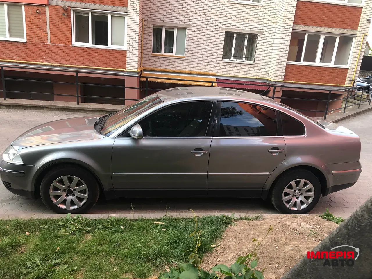 Volkswagen Passat - фото 4