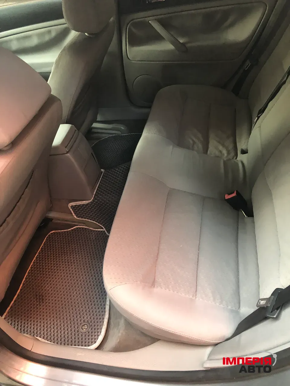 Volkswagen Passat - фото 6