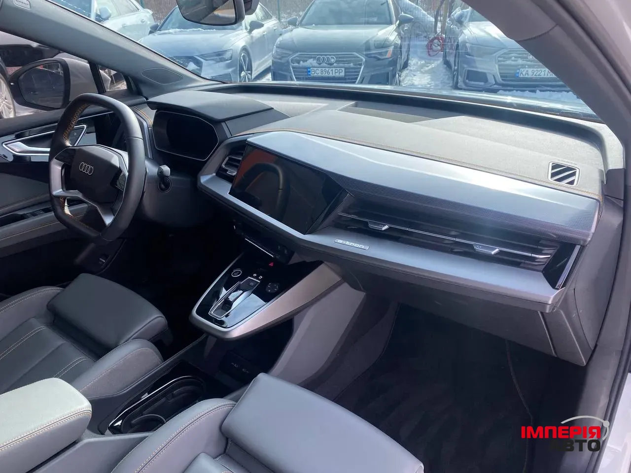 Audi Q4 e-tron - фото 23