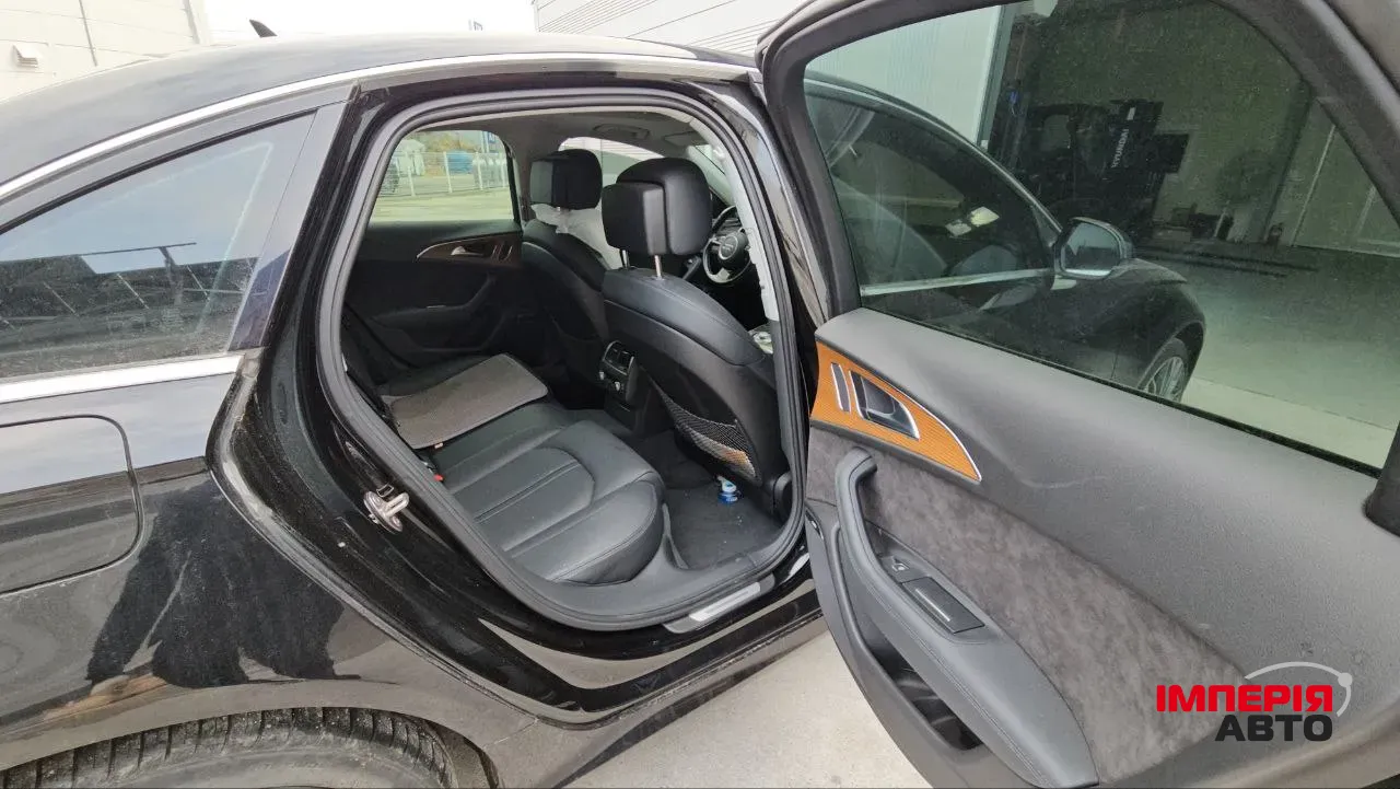 Audi A6 - фото 9