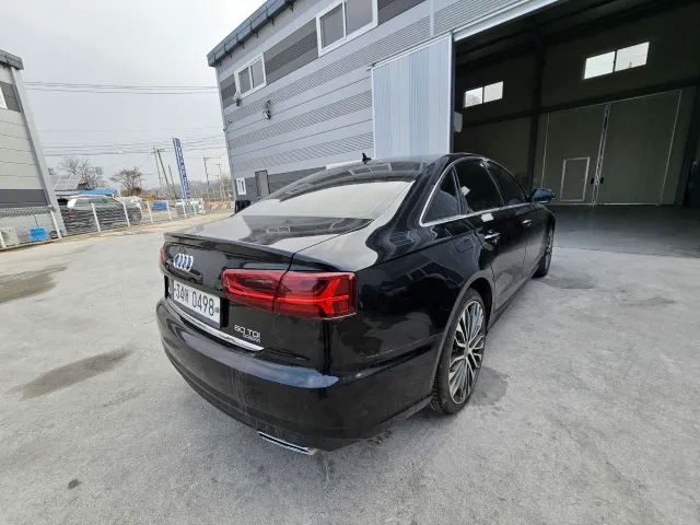 Audi A6 - фото 4