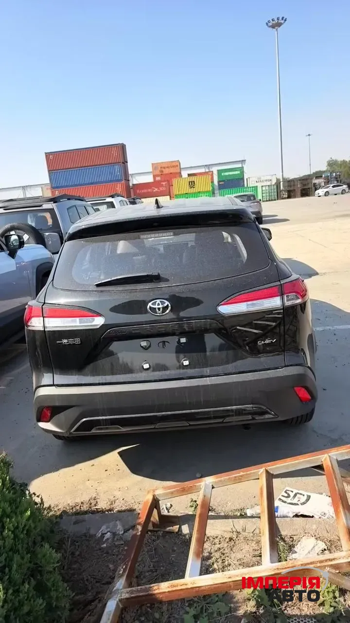 Toyota Corolla Cross - фото 6