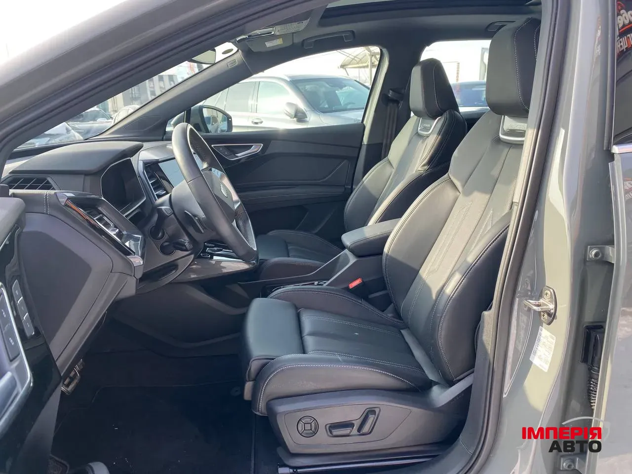 Audi Q4 e-tron - фото 11