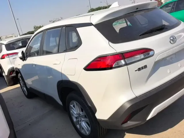 Toyota Corolla Cross - фото 4