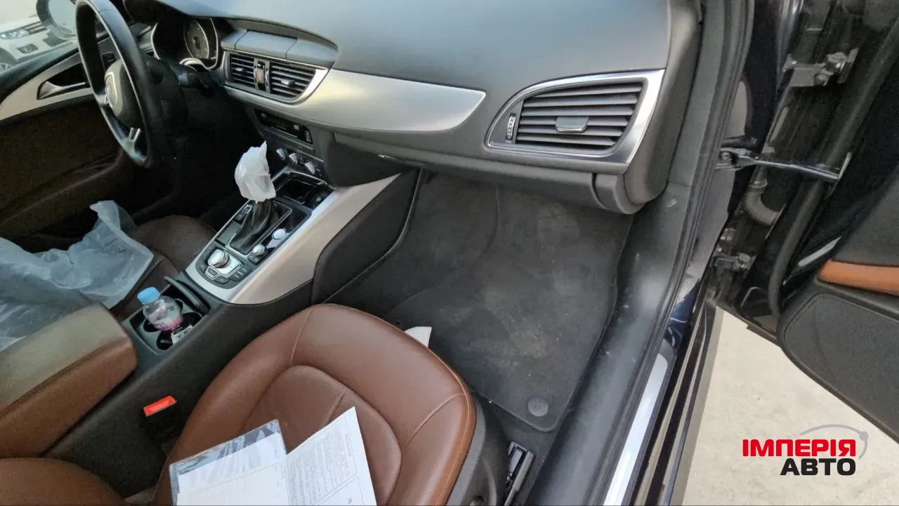Audi A6 - фото 7