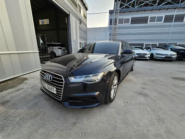 Audi A6 - фото 1