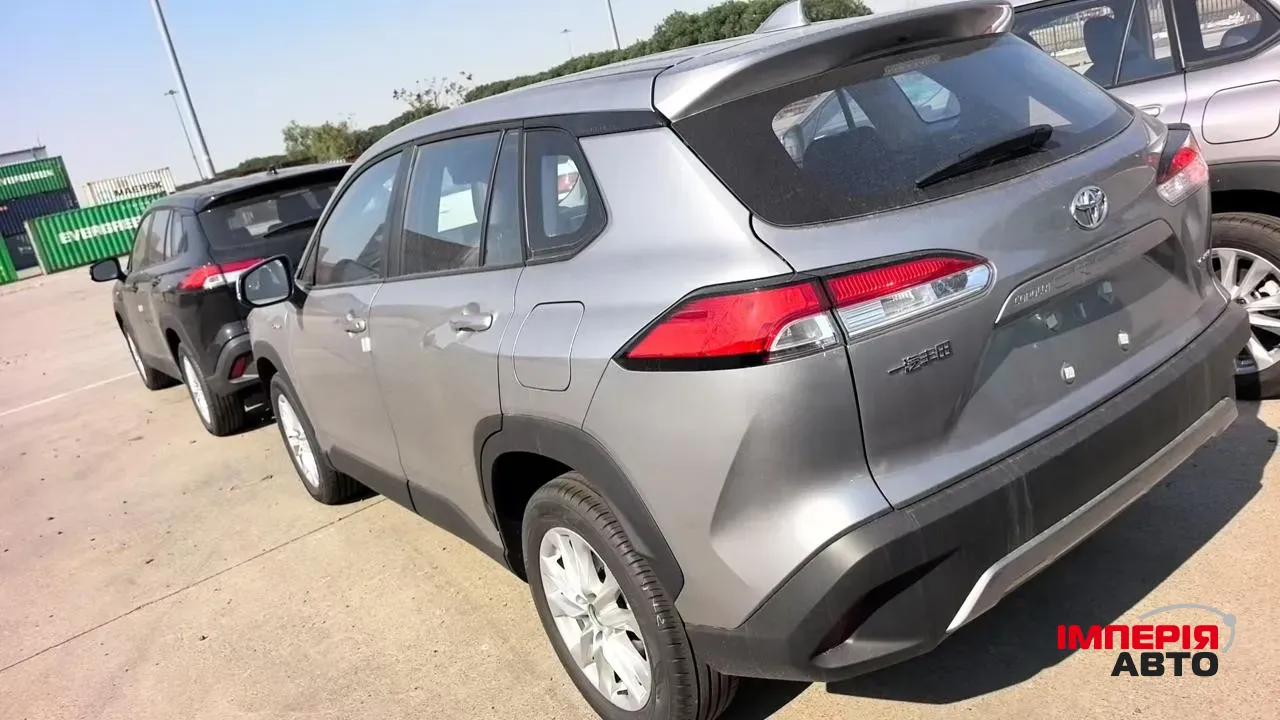 Toyota Corolla Cross - фото 4