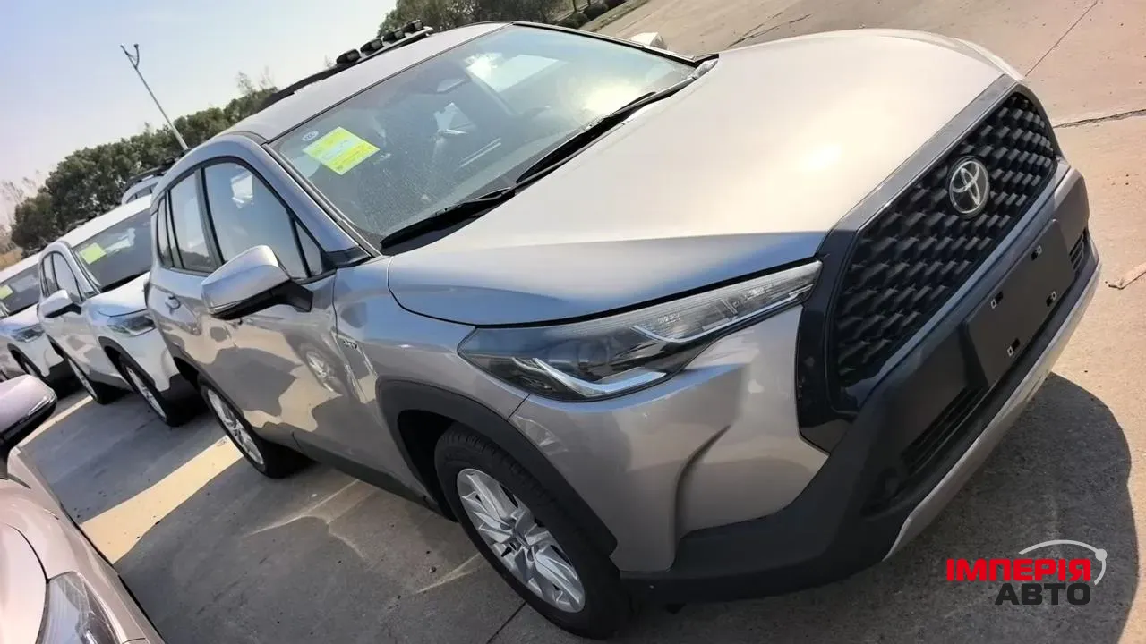 Toyota Corolla Cross - фото 8