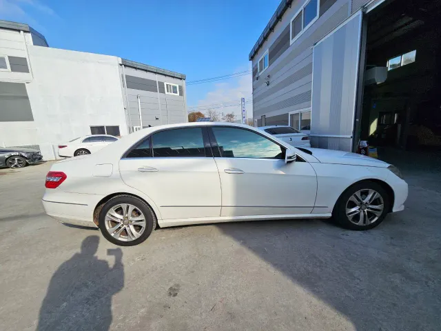 Mercedes-Benz E-Класс - фото 5