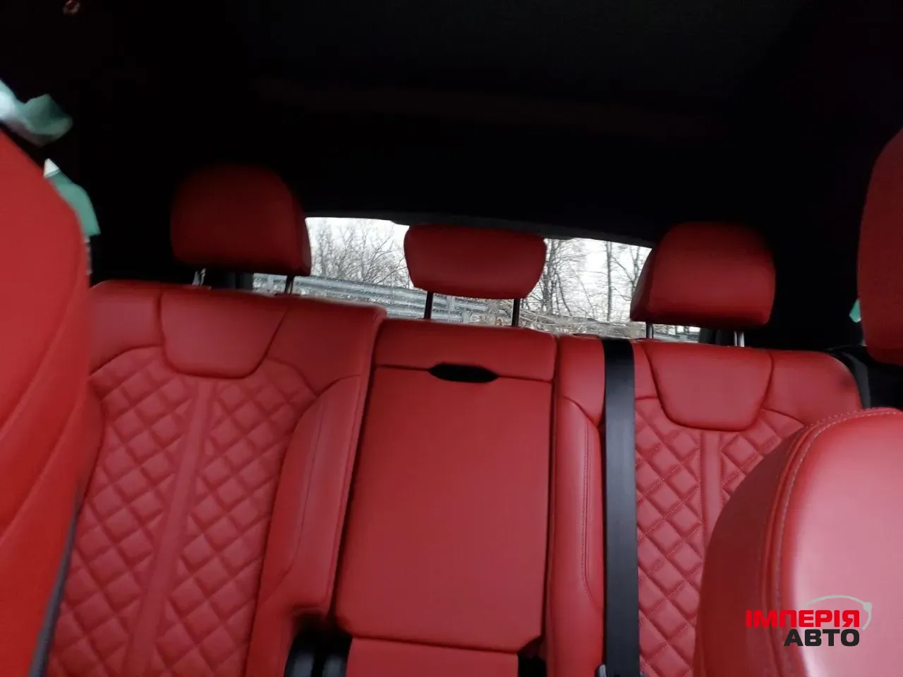 Audi SQ5 - фото 9