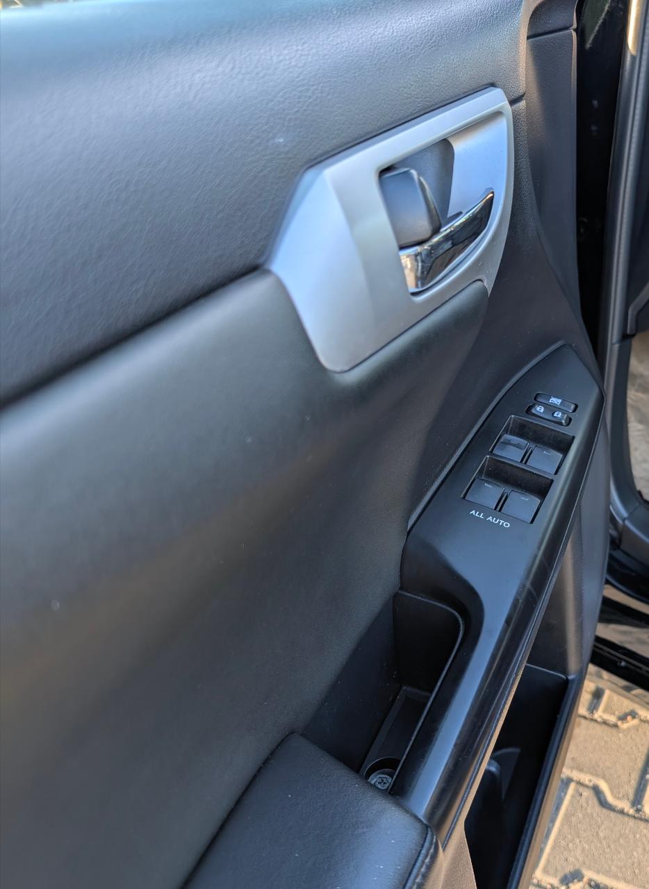 Lexus CT - фото 16