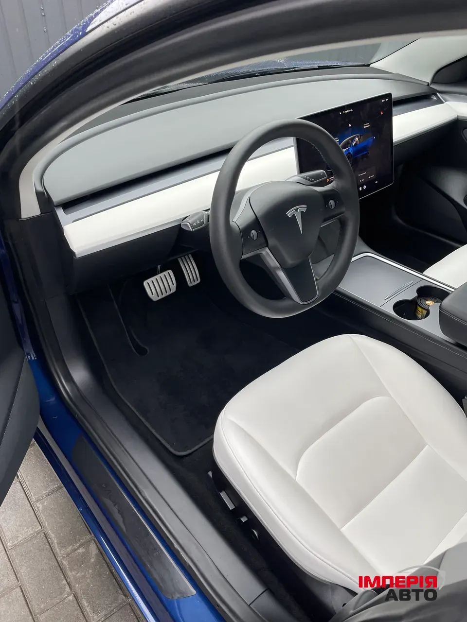 Tesla Model 3 - фото 11