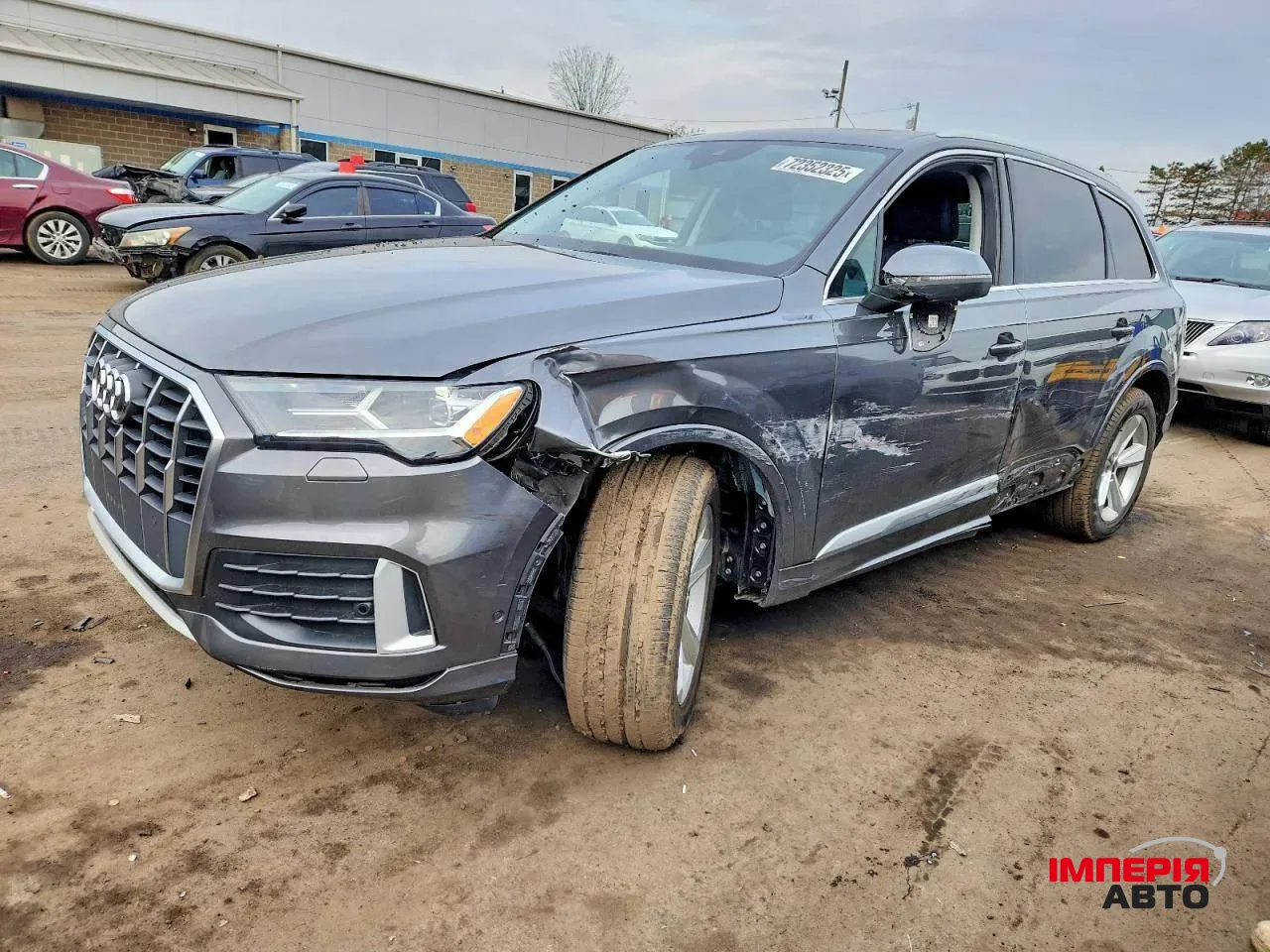 Audi Q7 - фото 1