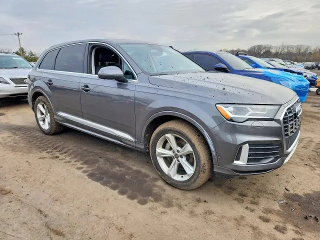 Audi Q7 - фото 4