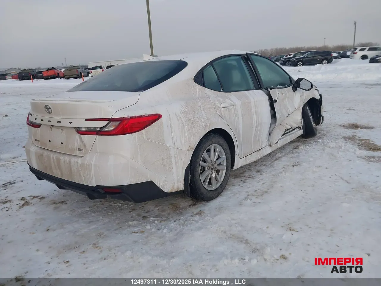Toyota Camry - фото 7