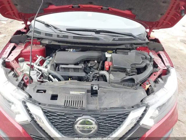 Nissan Rogue Sport - фото 5