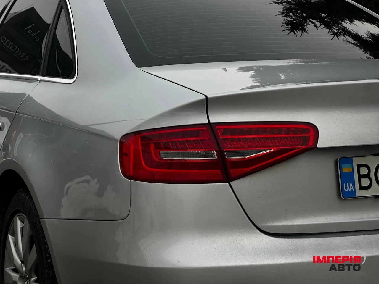 Audi A4 - фото 7