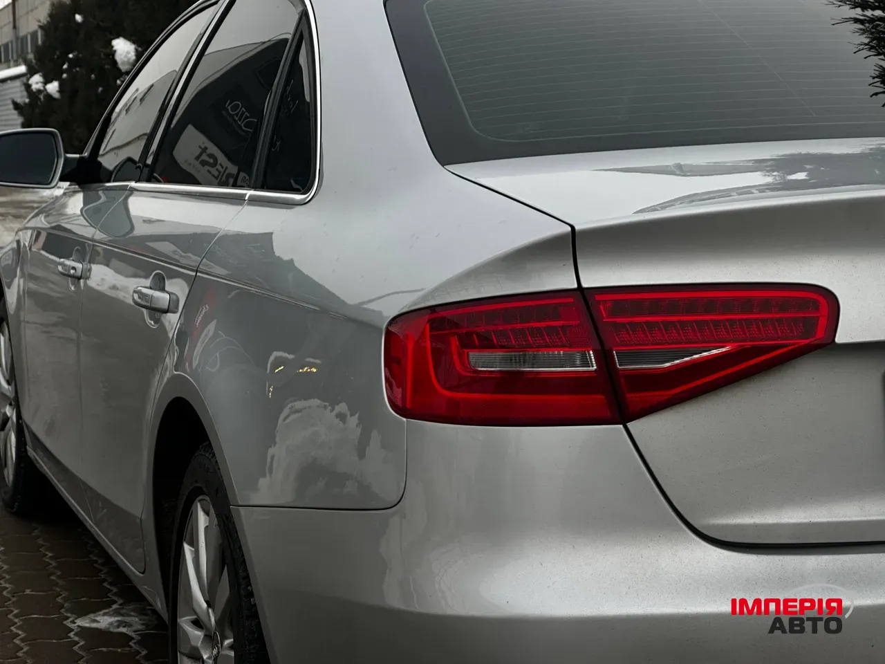 Audi A4 - фото 6