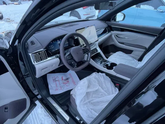 BYD Song Plus - фото 4