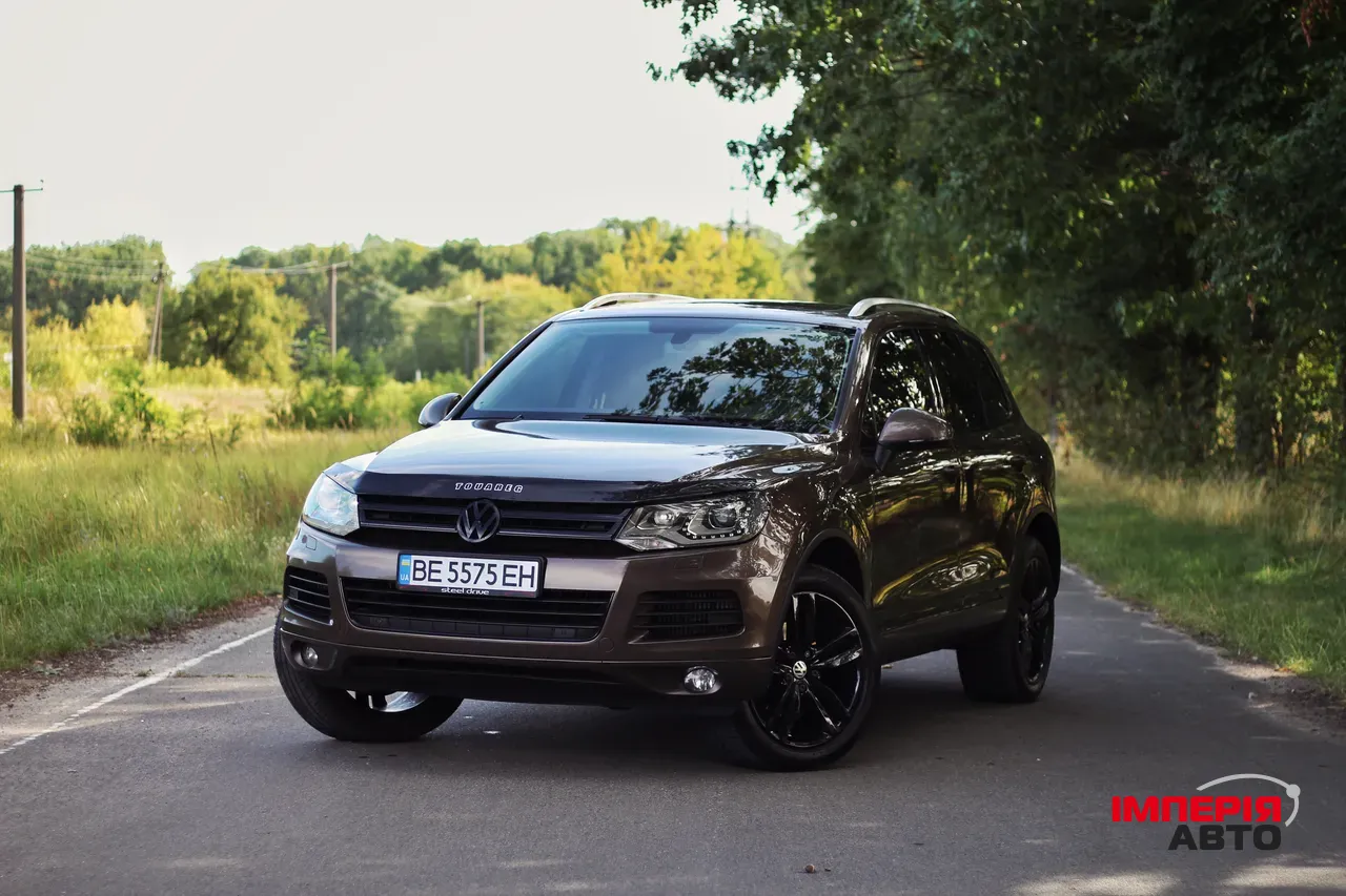 Volkswagen Touareg - фото 1