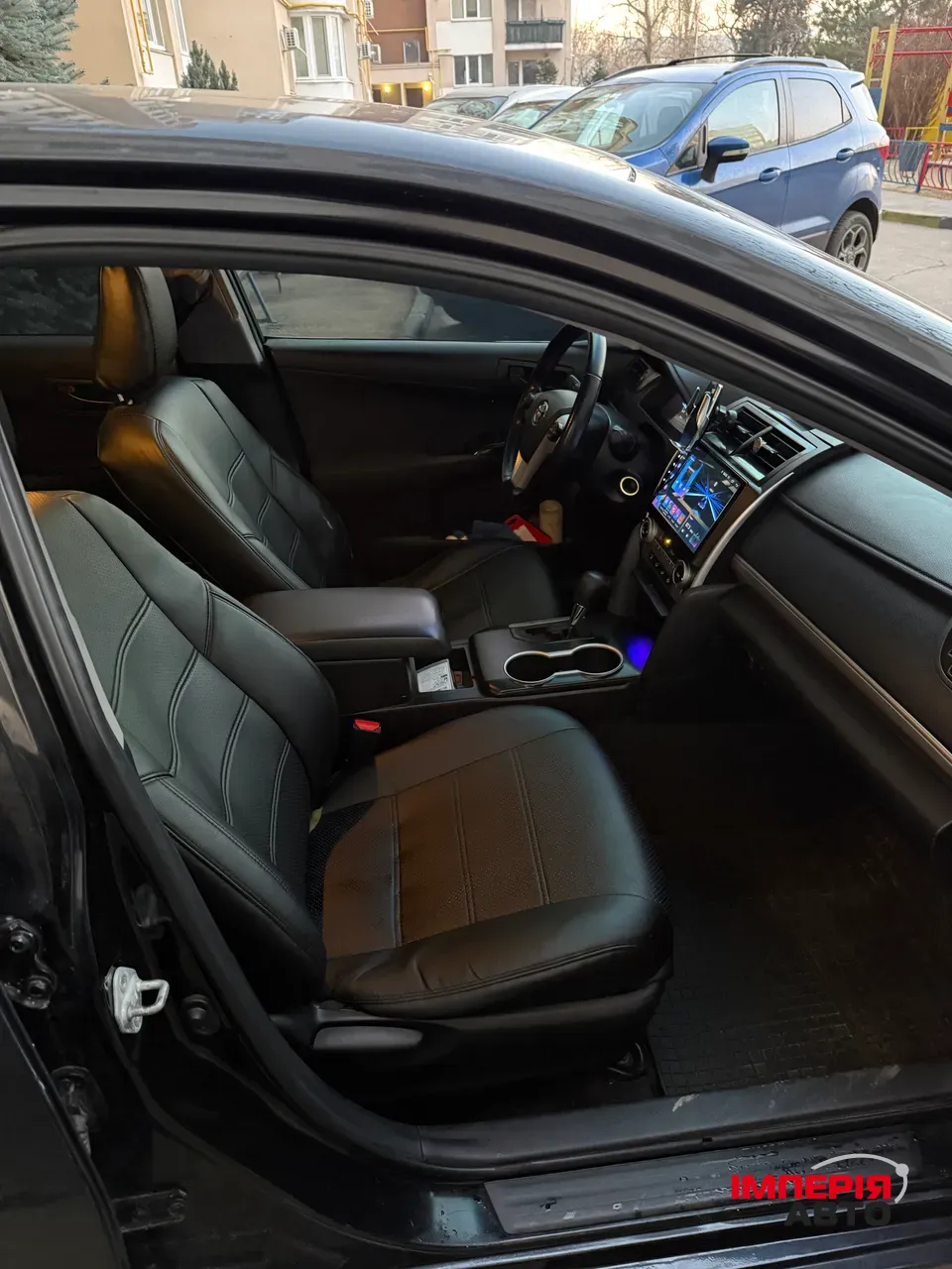 Toyota Camry - фото 5