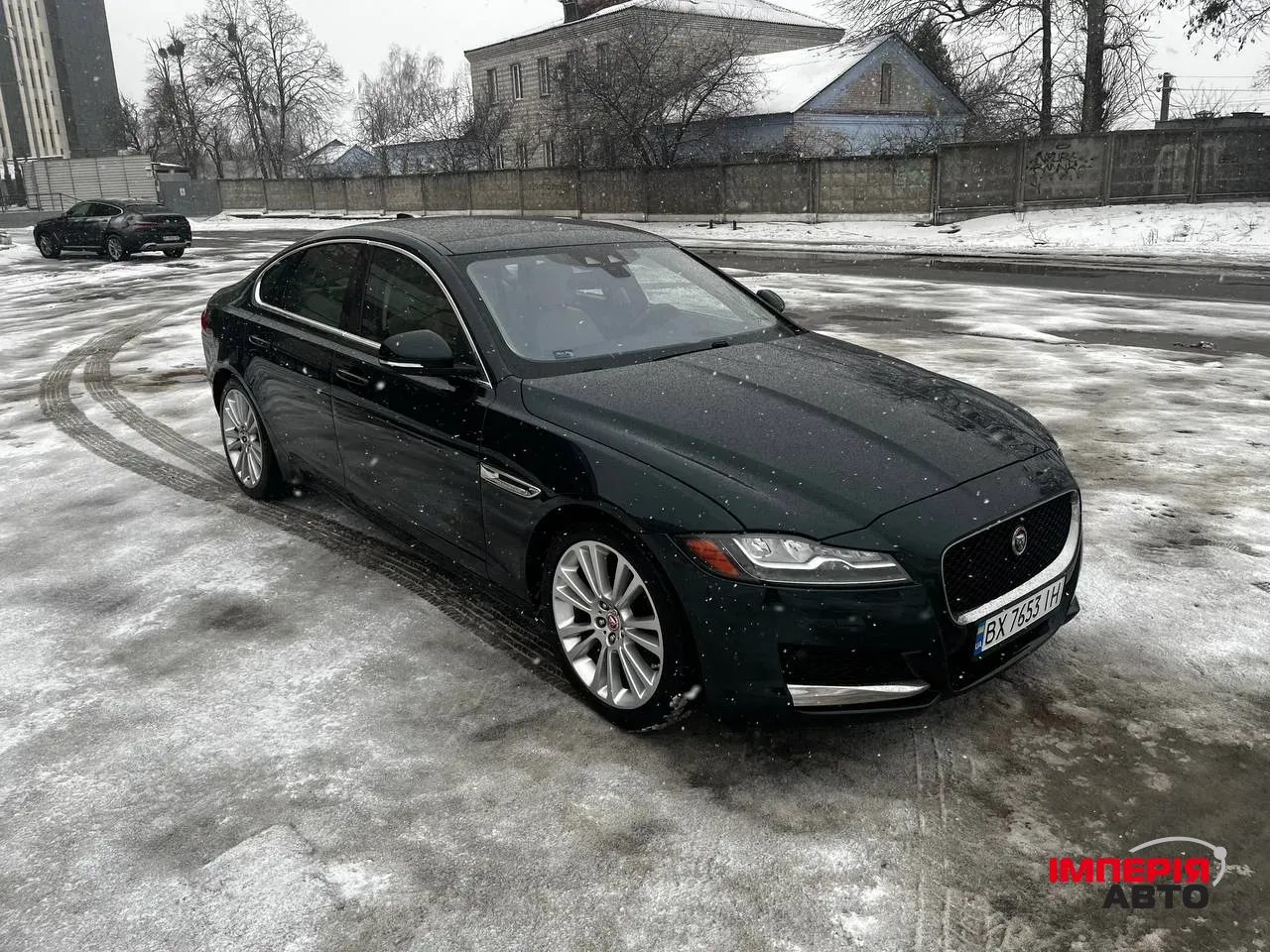 Jaguar XF - фото 8