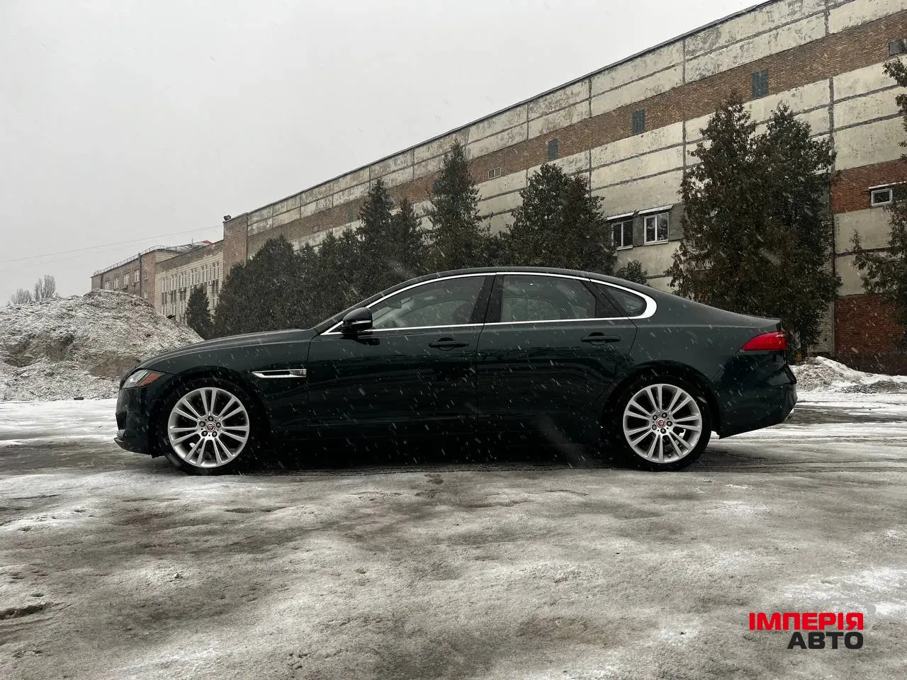 Jaguar XF - фото 2