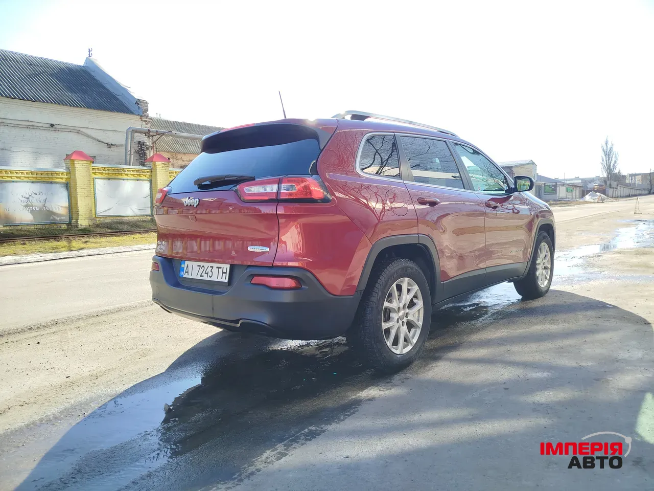 Jeep Cherokee - фото 8