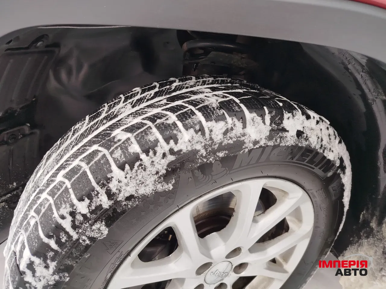 Jeep Cherokee - фото 18