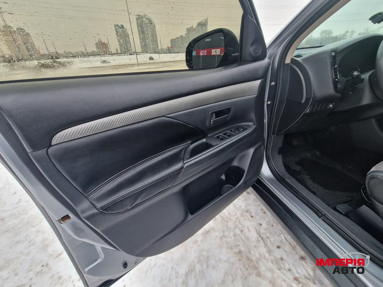 Mitsubishi Outlander - фото 20