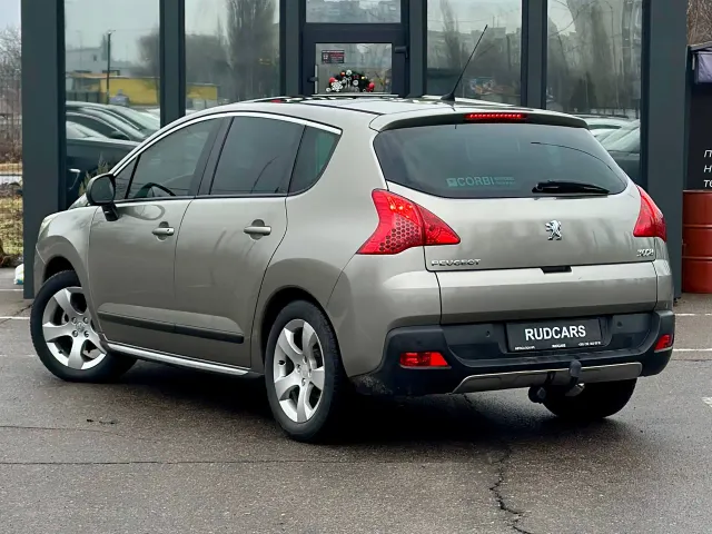 Peugeot 3008 - фото 3