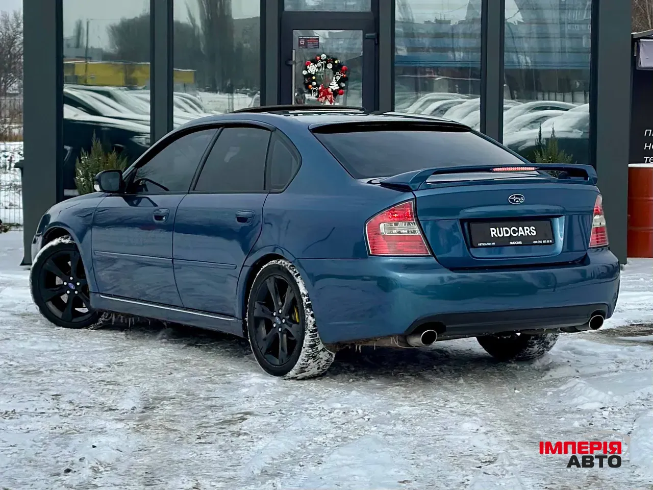 Subaru Legacy - фото 3