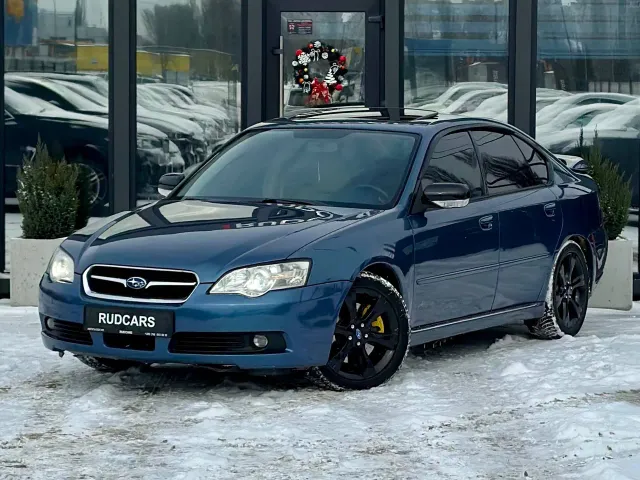 Subaru Legacy - фото 1