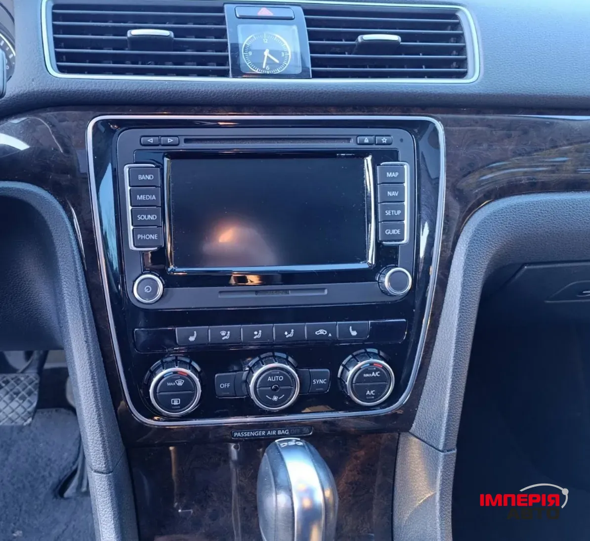 Volkswagen Passat - фото 9