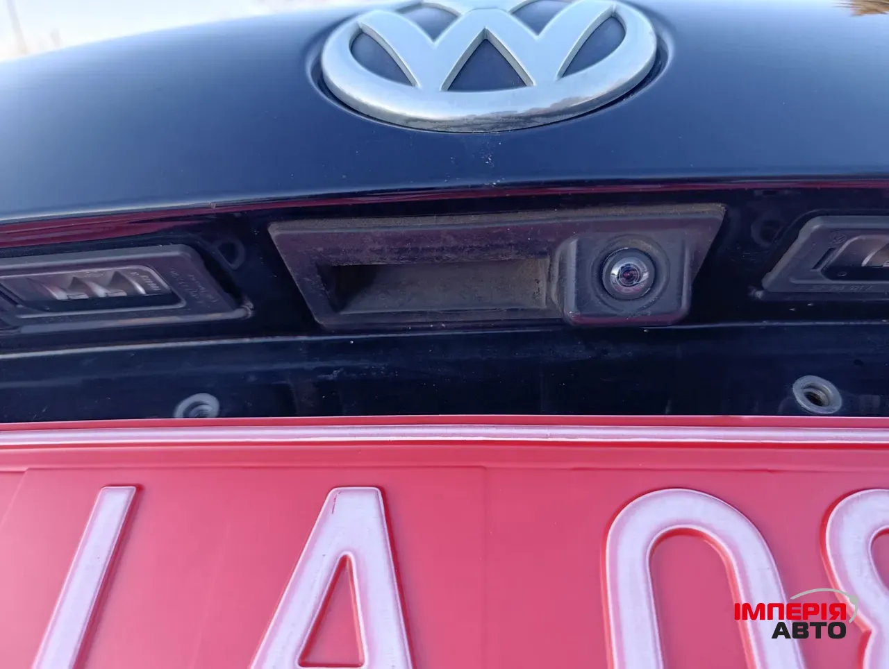 Volkswagen Passat - фото 12