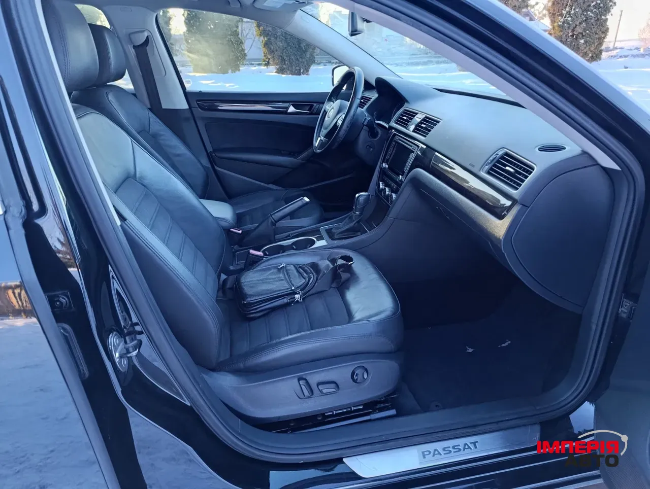 Volkswagen Passat - фото 6