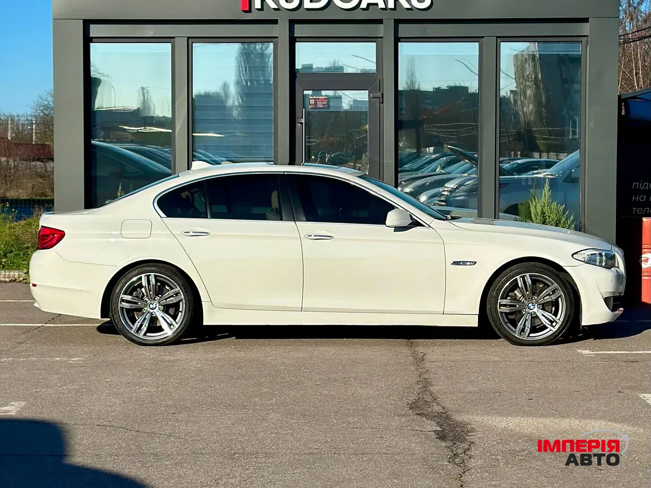 BMW 5 серії - фото 2