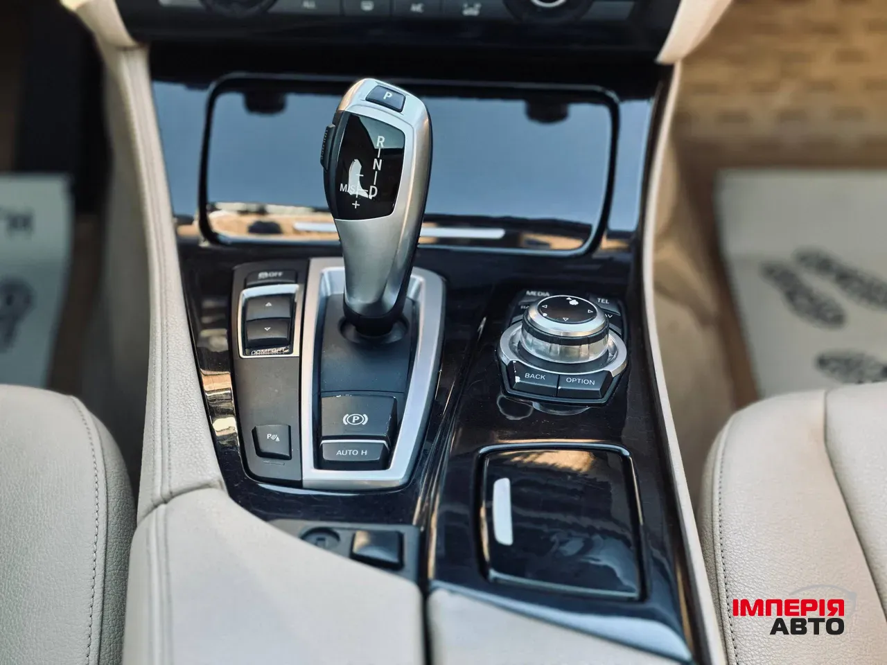 BMW 5 серії - фото 7