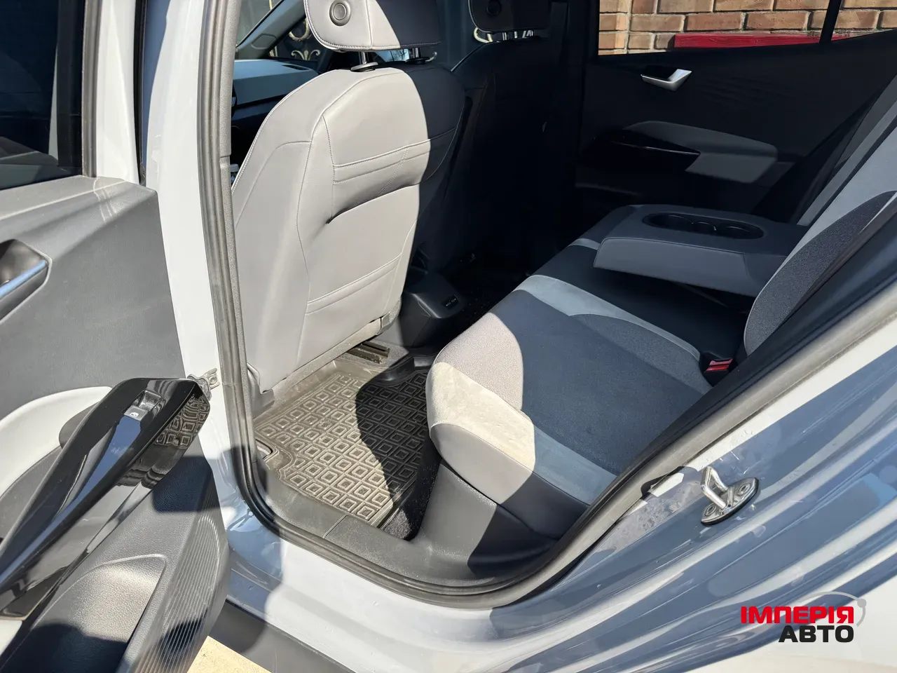 Volkswagen ID.3 - фото 8