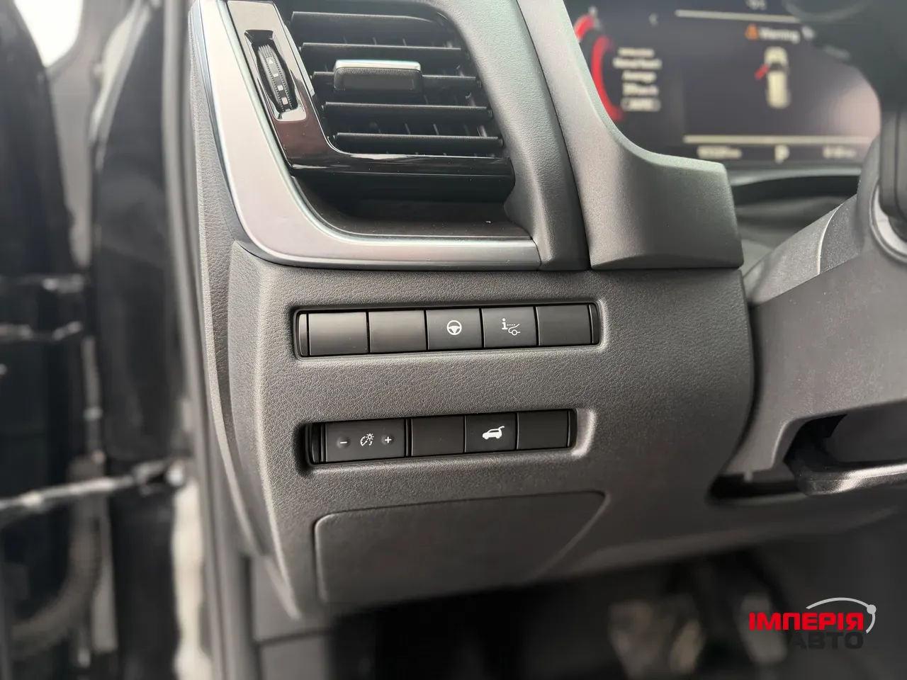 Nissan Rogue - фото 11