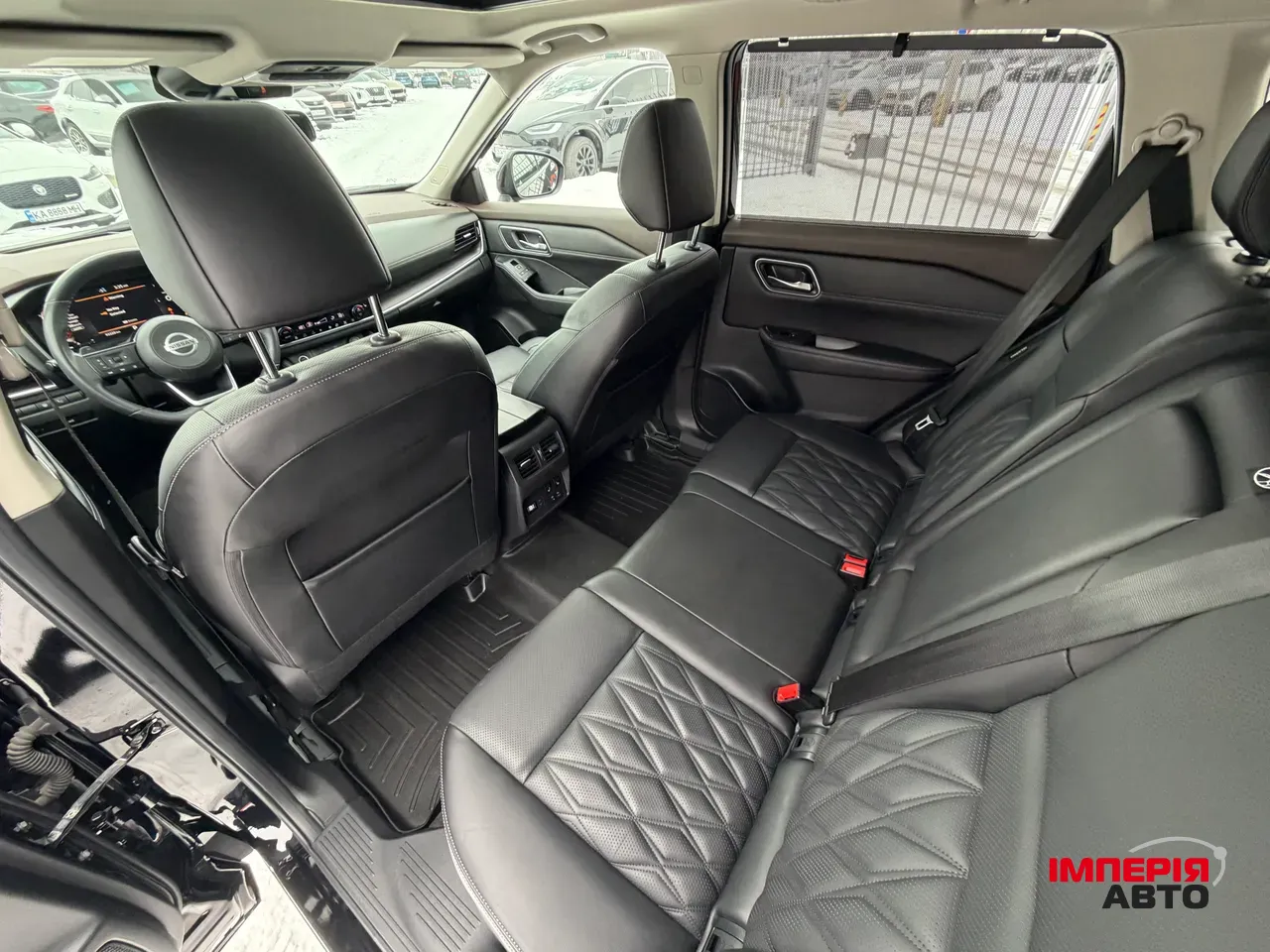 Nissan Rogue - фото 24