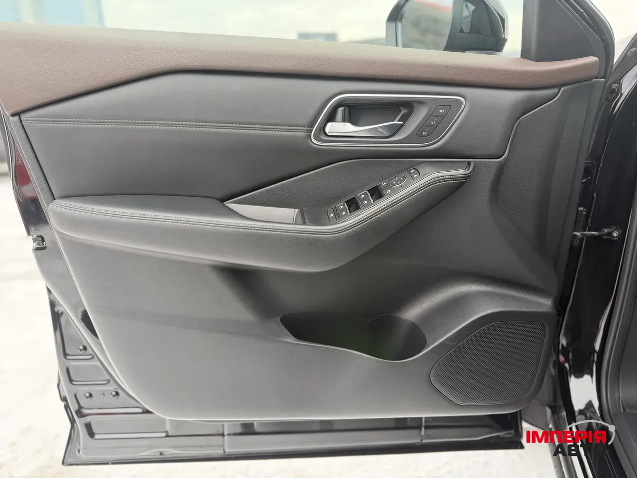 Nissan Rogue - фото 10