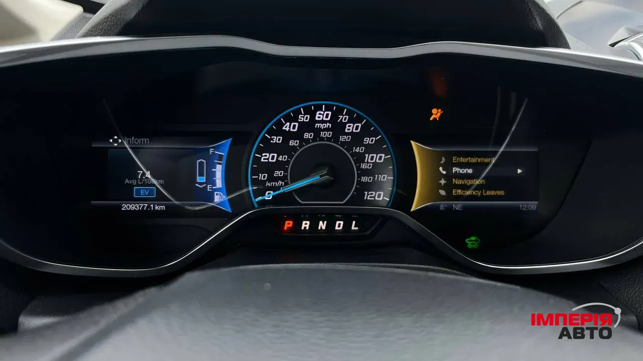 Ford C-MAX - фото 24