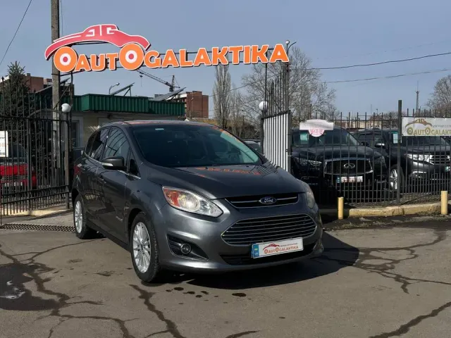 Ford C-MAX - фото 1