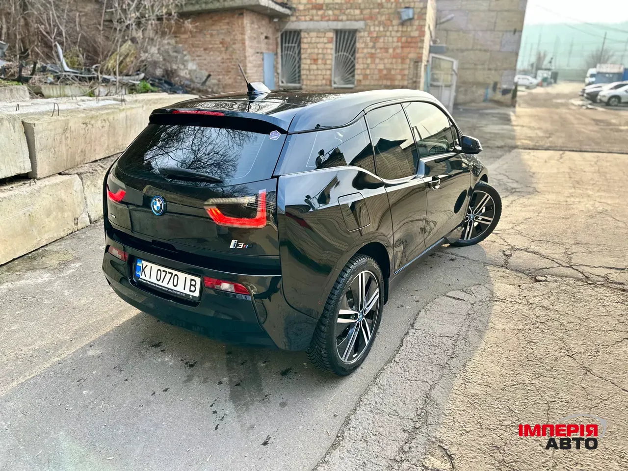 BMW i3 - фото 2