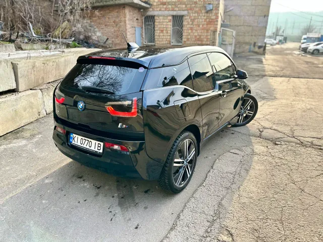 BMW i3 - фото 2
