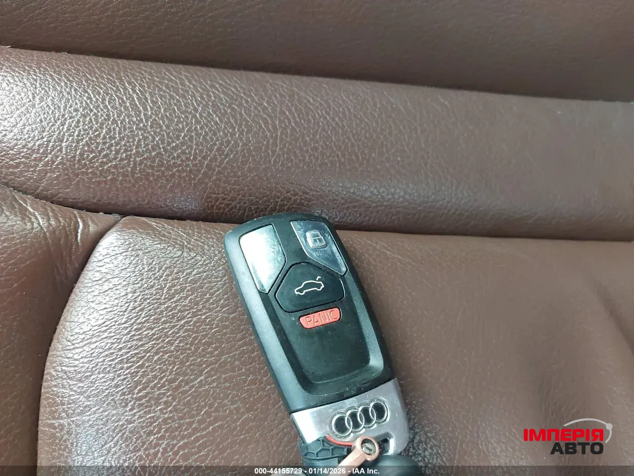 Audi Q7 - фото 10