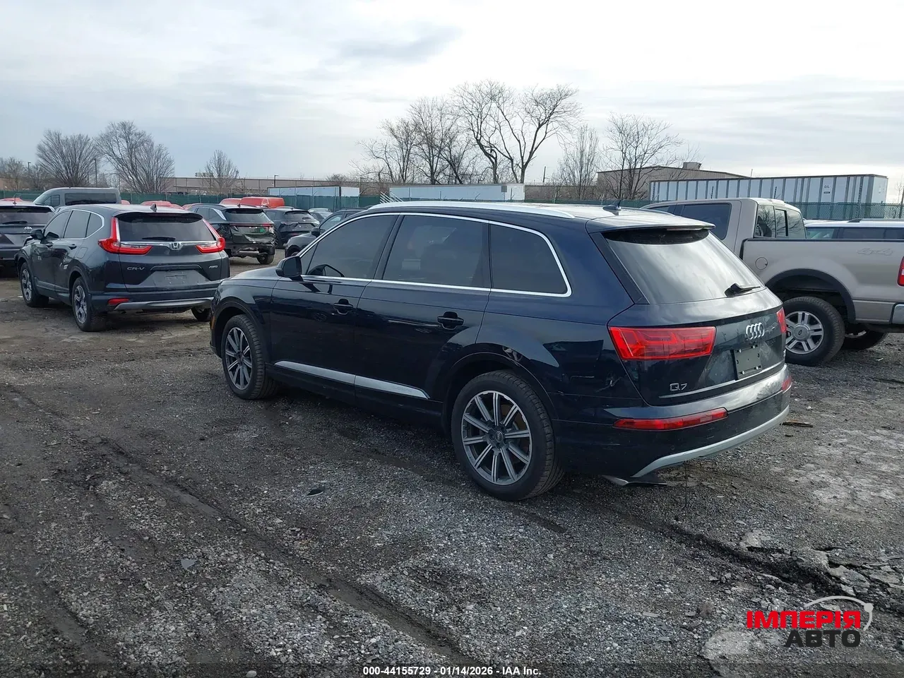 Audi Q7 - фото 1