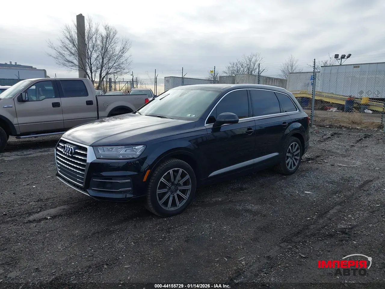 Audi Q7 - фото 7